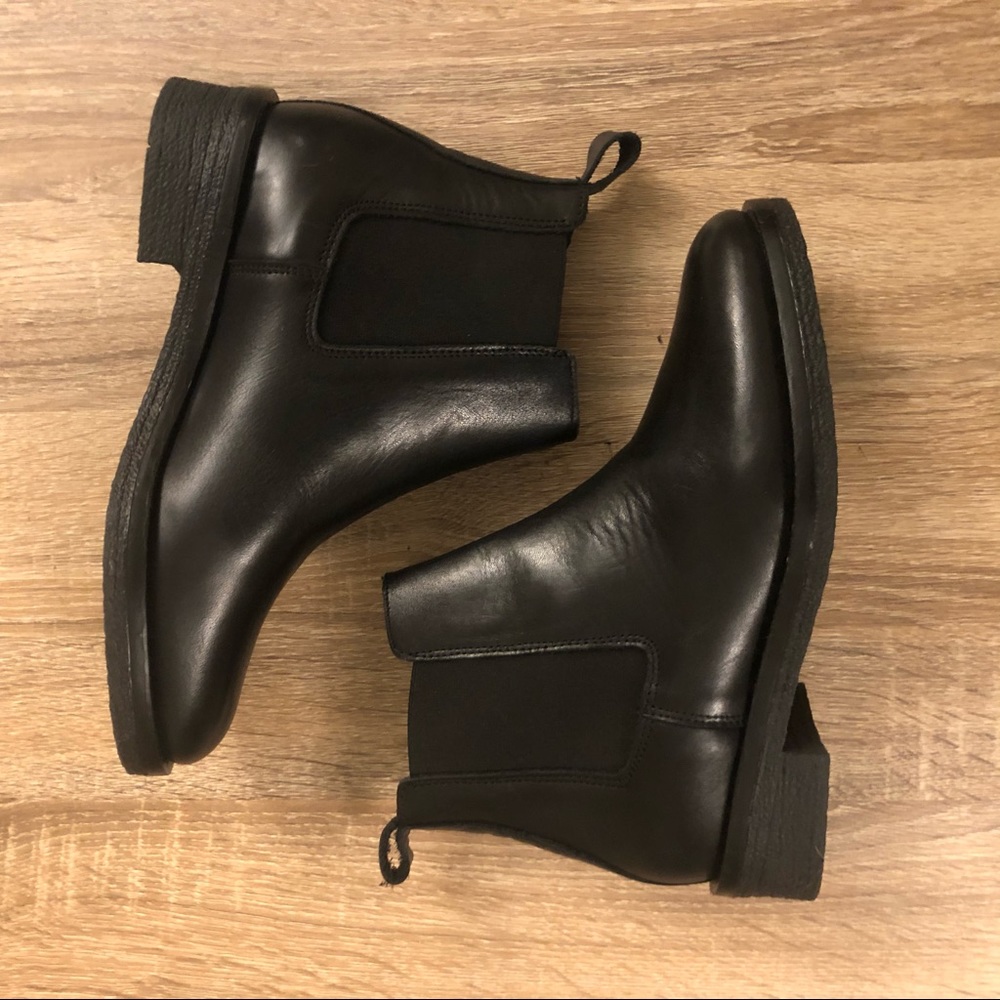 Norberto Costa Black Leather Chelsea Boots